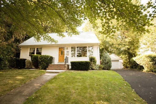 105ReigateFrontofHouse